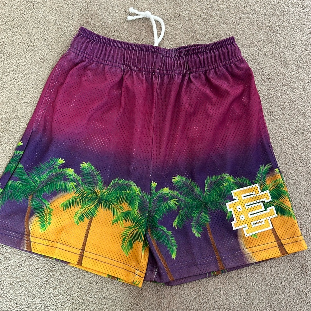 Eric Emanuel shorts -size S